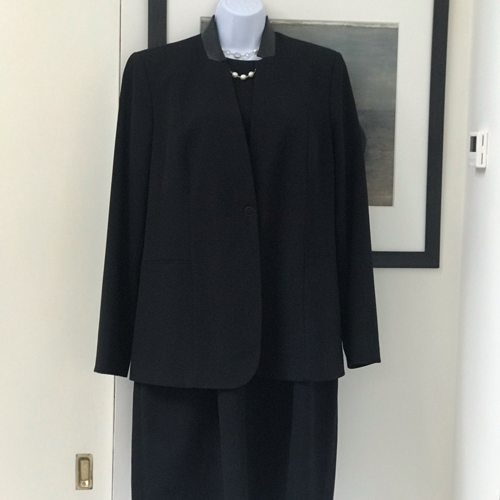 New with tags black sleeveless dress and jacket by Tahari size 16